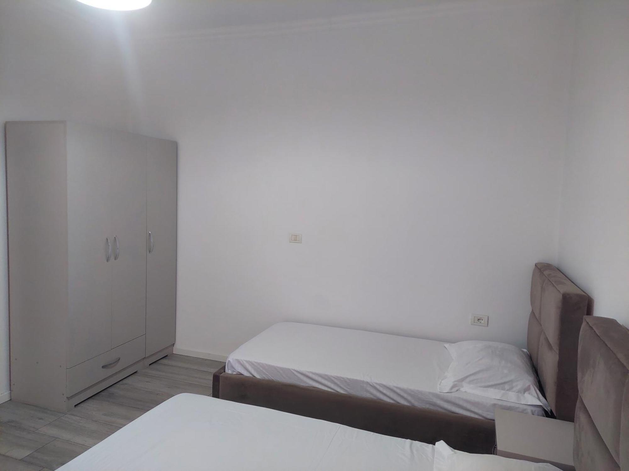 Greenvilla Park Durres Bilik gambar